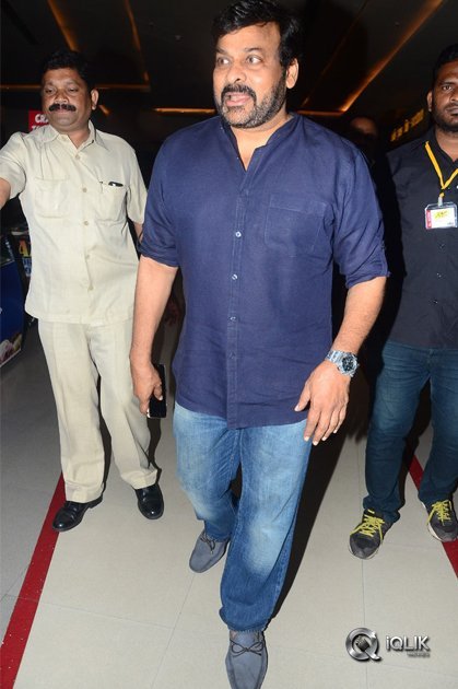 Celebs-at-Nirmala-Convent-Movie-Premiere-Show